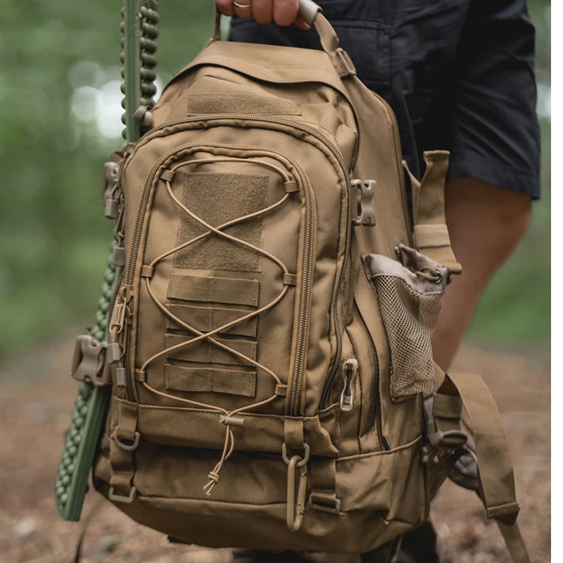 LQARMY Outdoor Tactical Backpack Unisex Hiking Travel Rucksack