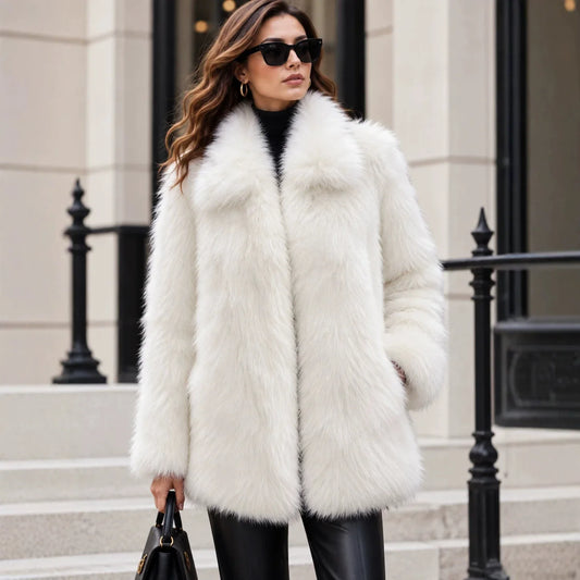 Women's Elegant Faux Fur Lapel Coat With Plush Warmth