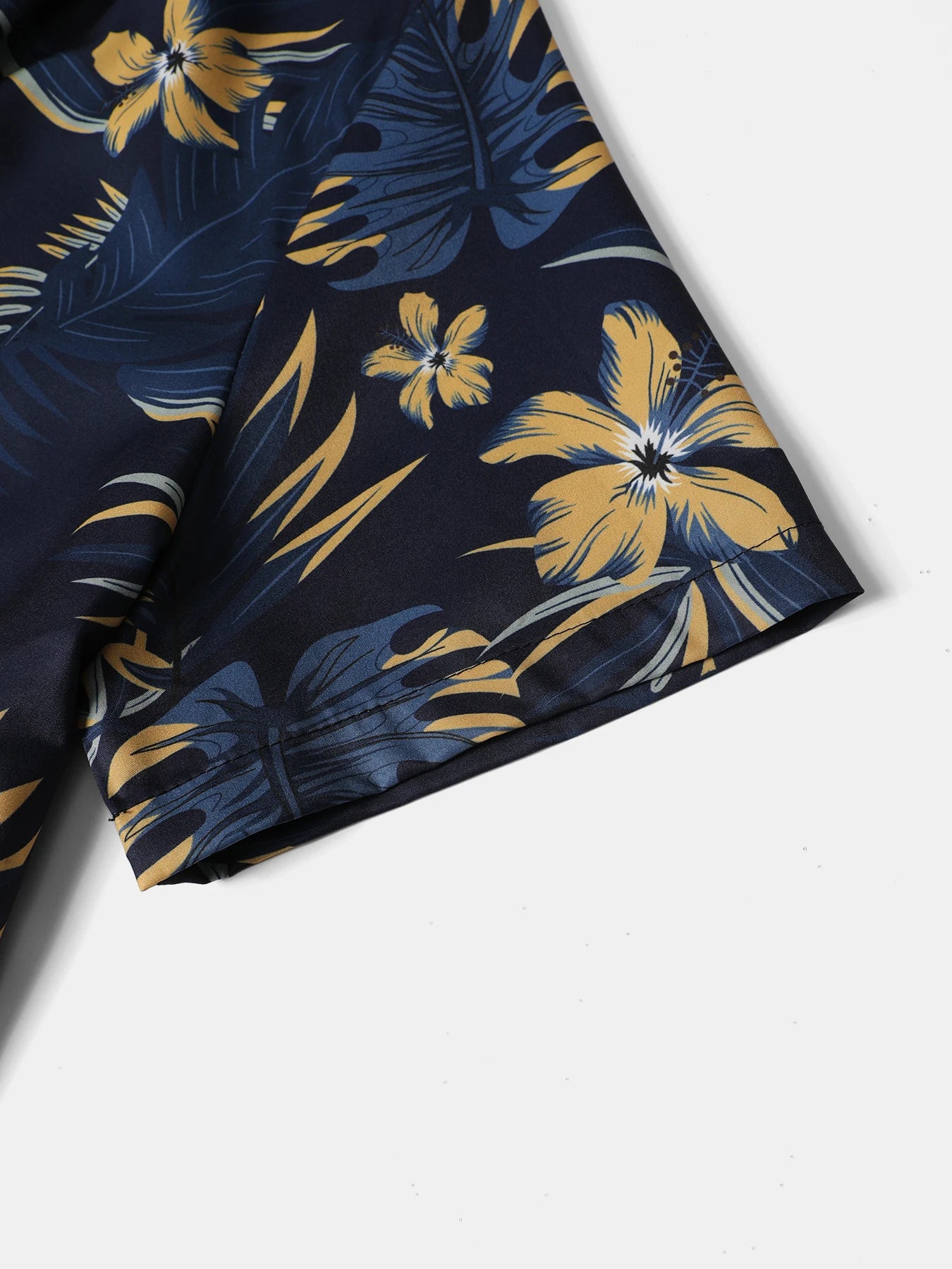 Mens Summer Printed Short Sleeve Button Down Shirt Shorts Set