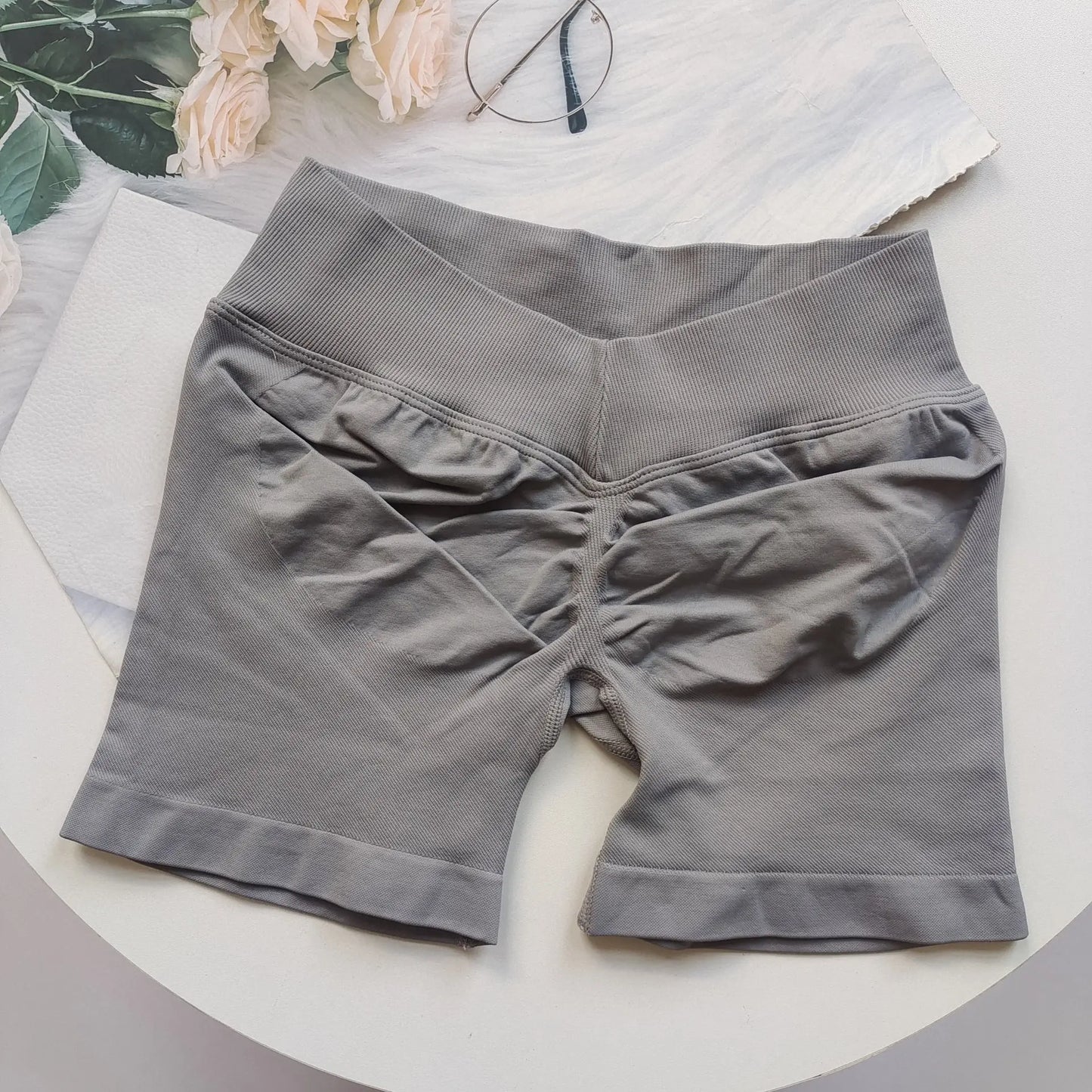 European American Butt Lifting Shorts Back V Waist Fitness