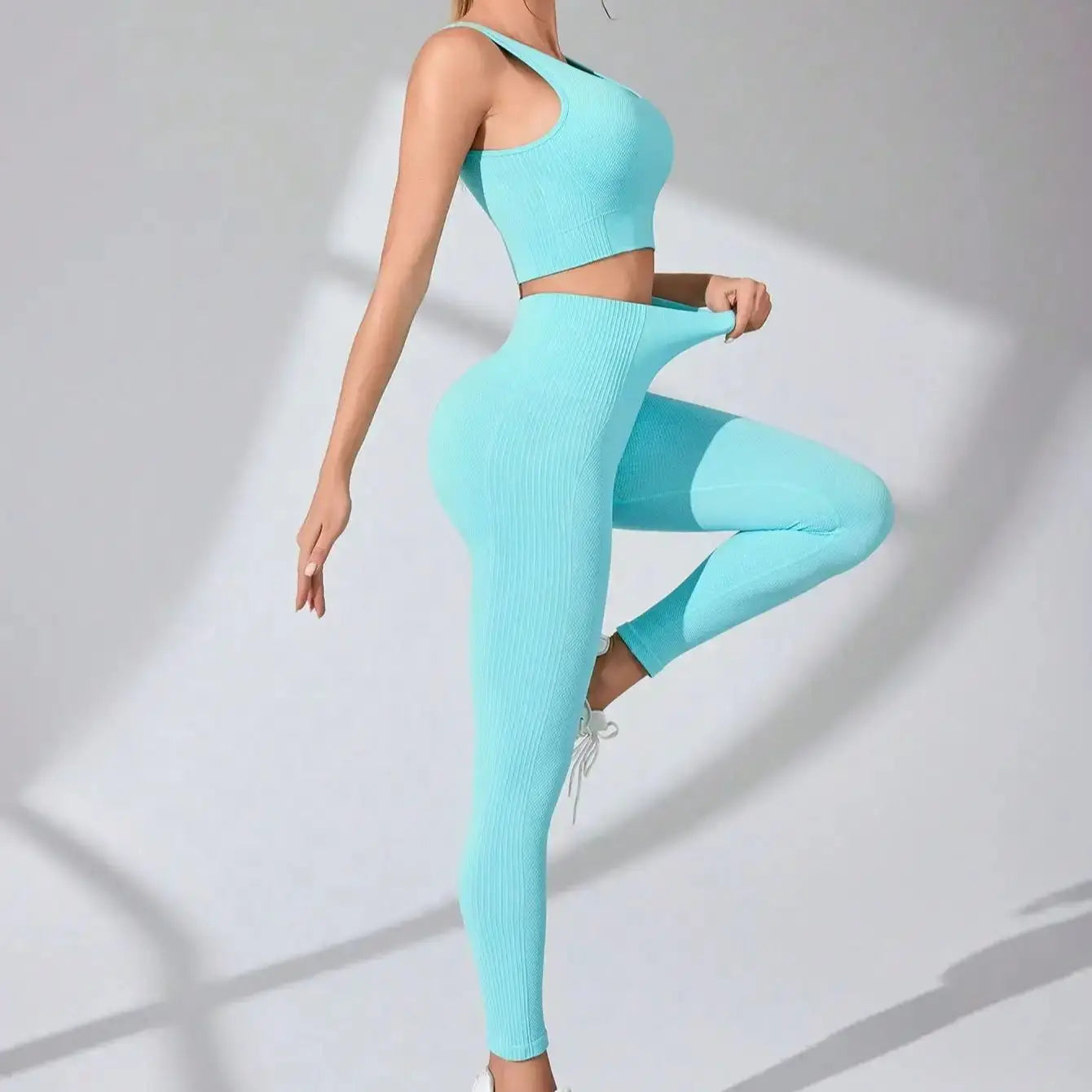 Seamless Yoga Two Piece Set Women Sports Bra And Leggings